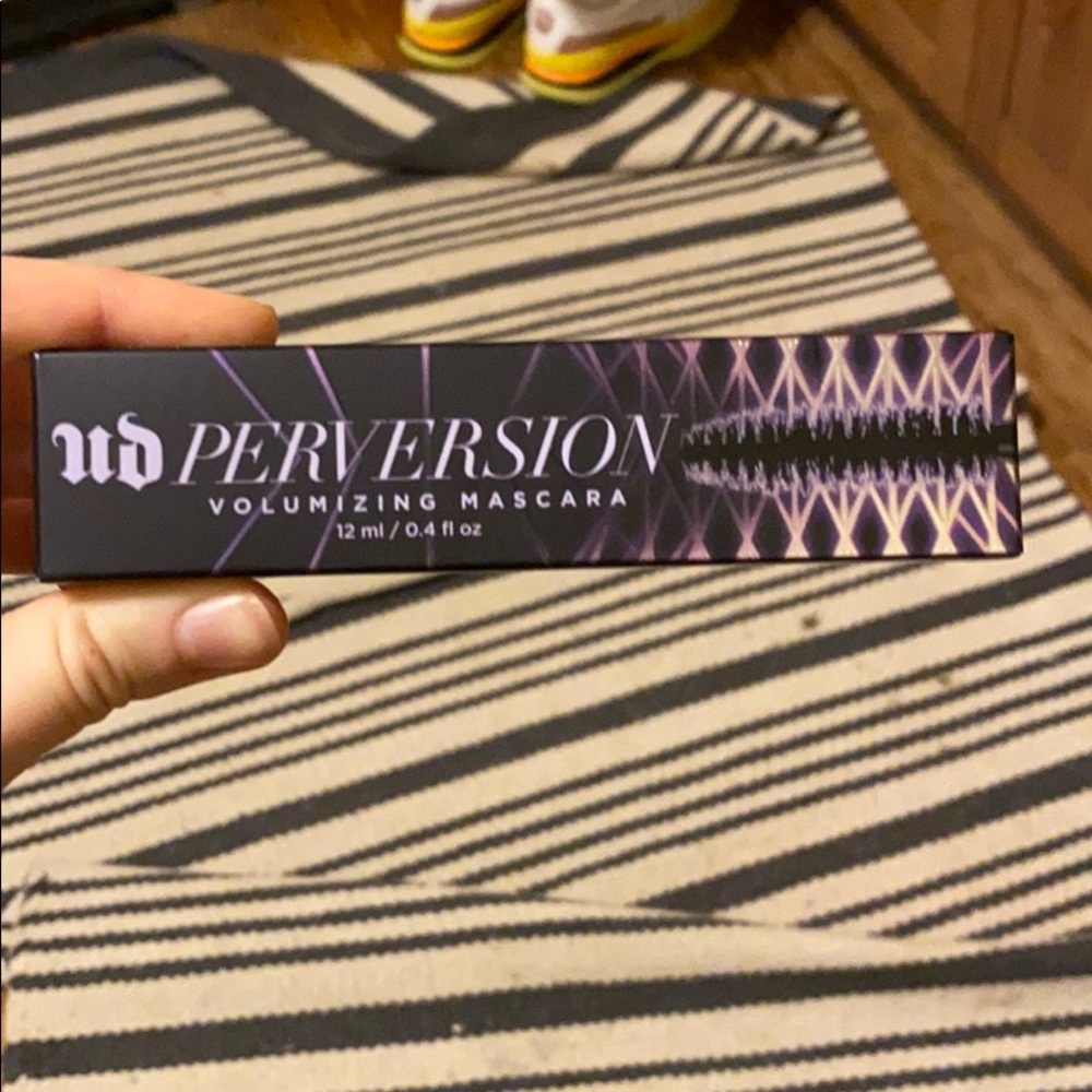 Urban Decay Perversion mascara